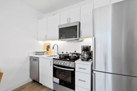 2Br 3Ba Ocean Front Condo On The Boardwalk Cozysuites Atlantic City Luaran gambar